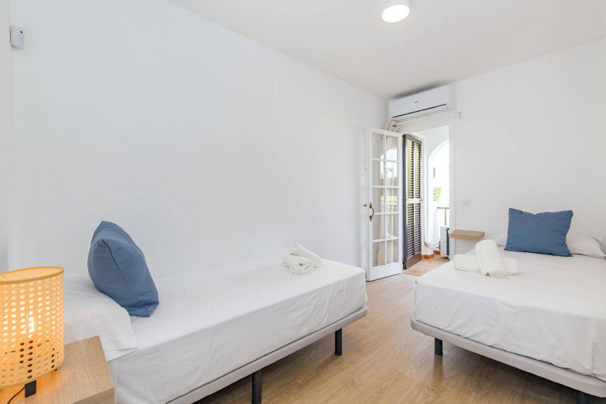 Siesta Mar Private Apt 92 Cala En Porter  Εξωτερικό φωτογραφία